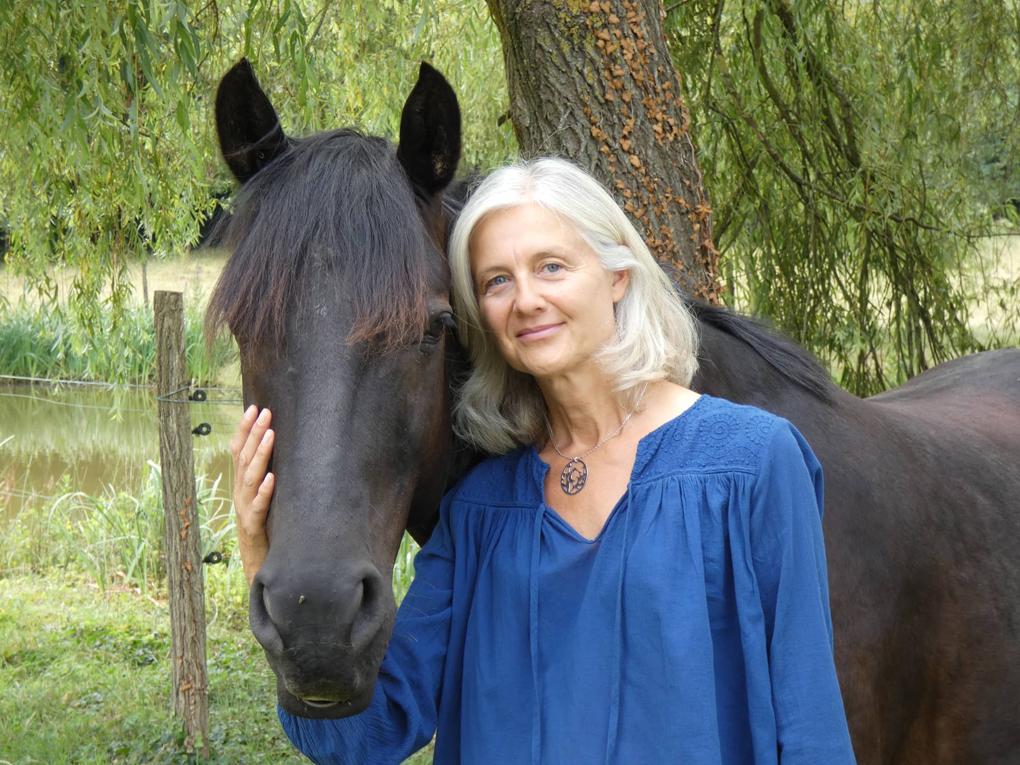 Marie-Isabelle Loncelle ANIMATRICE D'ÉQUITATION CERTIFIÉE 